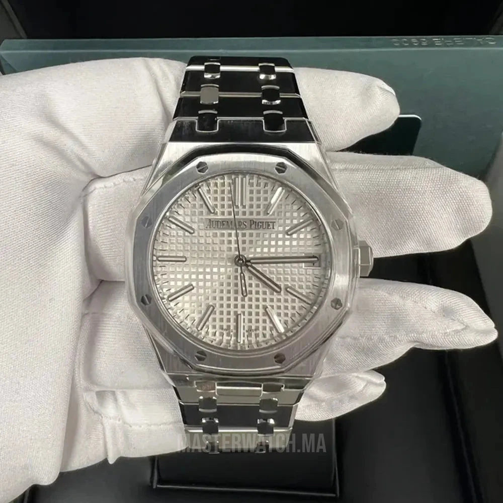 AP Royal Oak Selfwinding 41 mm White Dial