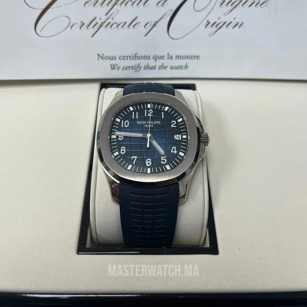 PP Aquanaut White Gold/ Blue Embossed Dial