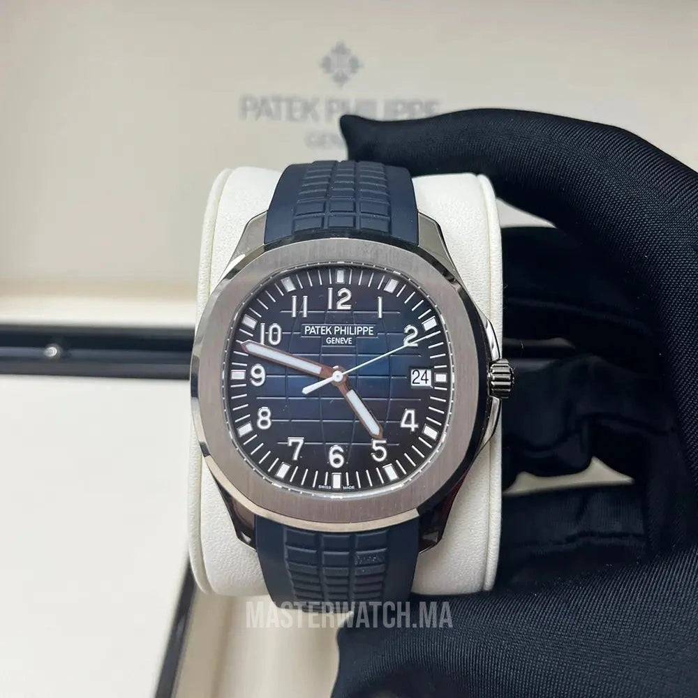 PP Aquanaut White Gold/ Blue Embossed Dial